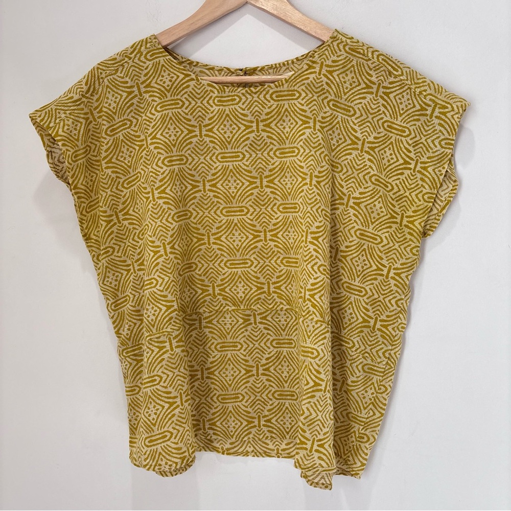 World Market All Over Print Boxy Lightweight Top Blouse Small / Medium Boho C97